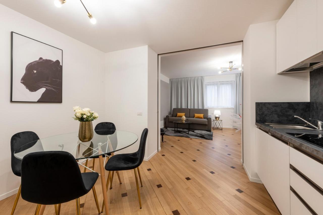 Milan Royal Suites - Centro Duomo Buitenkant foto